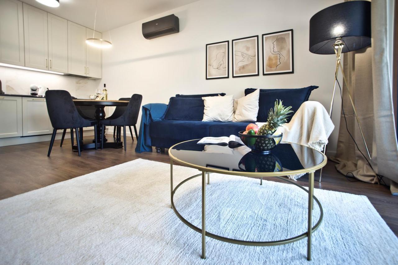 Marina Mokotow P&O Serviced Apartments Warszawa Exteriör bild